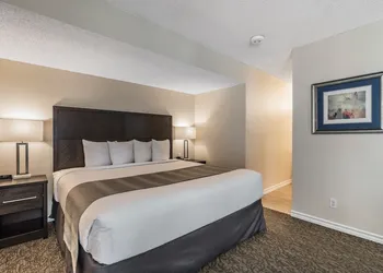 Chase Suite Hotel El Paso hotel thumbnail 6