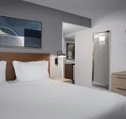 Courtyard by Marriott Orlando East/UCF Area hotel detail image 3