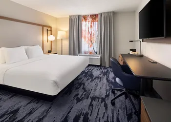 Fairfield Inn & Suites Columbus East hotel thumbnail 7
