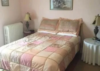 Four Creeks Bed & Breakfast hotel thumbnail 3