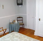 Four Creeks Bed & Breakfast hotel detail image 7