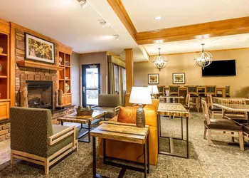 MainStay Suites Stanley hotel thumbnail 3
