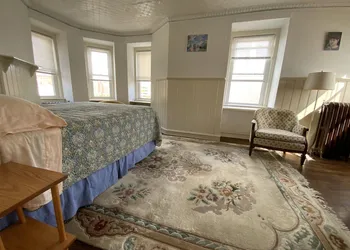Fort Place Bed & Breakfast hotel thumbnail 8