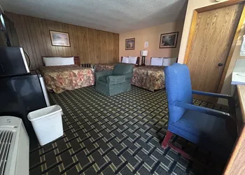 Big 12 Motel Broken Bow Ne hotel thumbnail 6