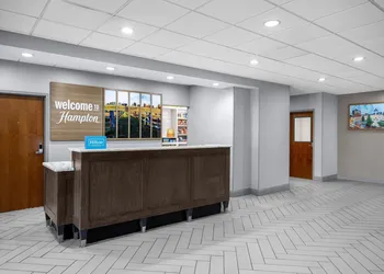 Hampton Inn Lexington Medical Center hotel thumbnail 3