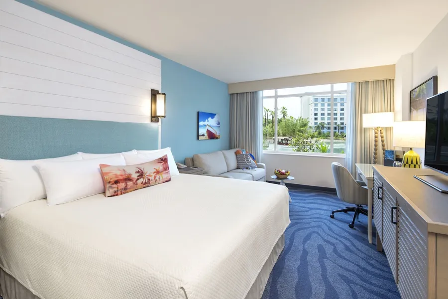 Universal's Loews Sapphire Falls Resort hotel detail image 6