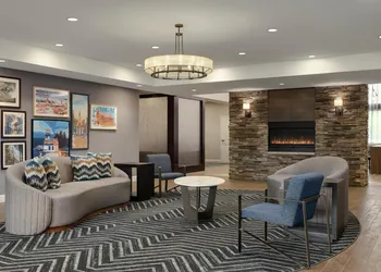 Homewood Suites by Hilton Burlington hotel thumbnail 2