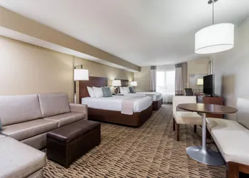 Hawthorn Suites by Wyndham Wheeling at the Highlands hotel thumbnail 8
