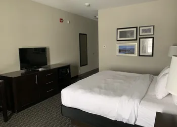 La Quinta Inn & Suites by Wyndham Billings hotel thumbnail 7