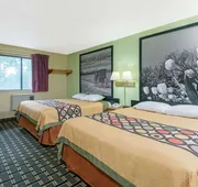 Super 8 by Wyndham Twinsburg/Cleveland Area hotel detail image 5