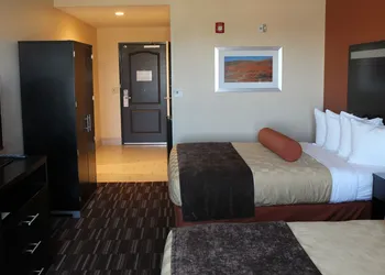 Wyndham Garden Lancaster CA hotel thumbnail 6
