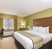 La Quinta Inn by Wyndham Austin North hotel detail image 7