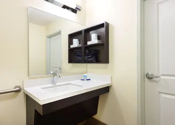 Candlewood Suites Columbia East by IHG hotel thumbnail 4