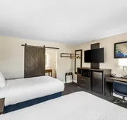 Travelodge by Wyndham Santa Rosa Wine Country hotel detail image 4