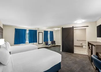 Travelodge by Wyndham Santa Rosa Wine Country hotel thumbnail 6