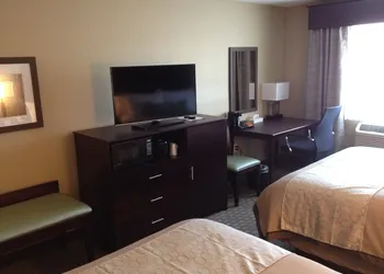 GrandStay Hotel & Suites hotel thumbnail 6
