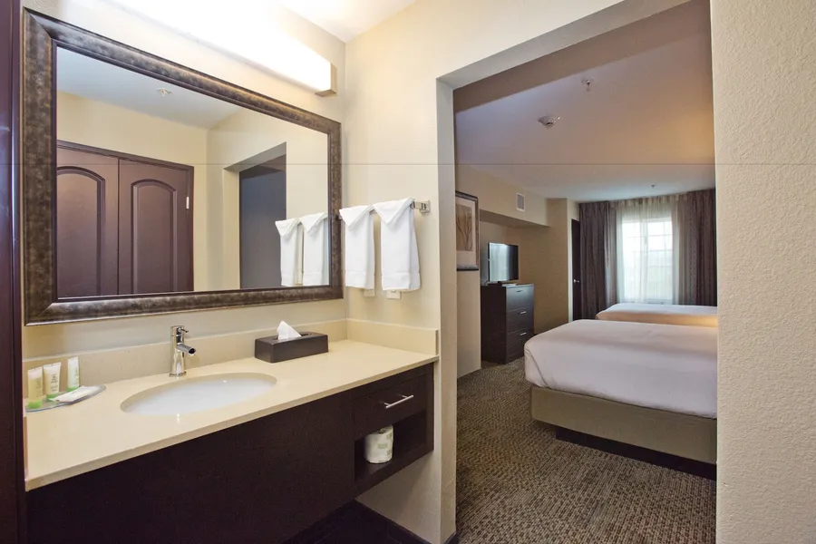 Staybridge Suites Austin South Interstate Hwy 35 by IHG hotel detail image 6