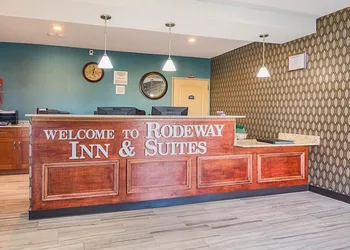 Rodeway Inn & Suites Ithaca South hotel thumbnail 3