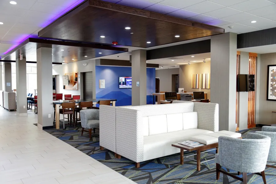Holiday Inn Express & Suites Alabaster by IHG hotel detail image 2