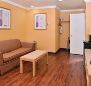 Americas Best Value Inn & Suites Clearlake Wine Country hotel detail image 7