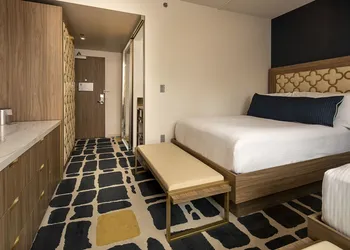 SAHARA Las Vegas hotel thumbnail 8