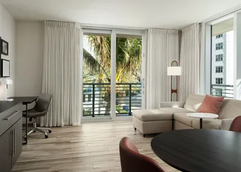 Residence Inn by Marriott Miami Beach Surfside hotel thumbnail 5