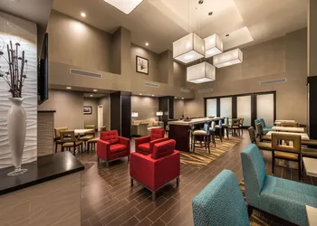 Hampton Inn & Suites Reno West hotel thumbnail 2