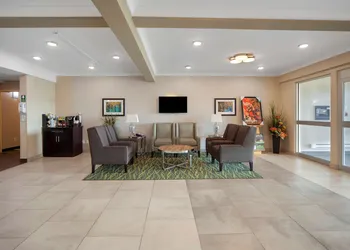 Best Western Plus Fort Saskatchewan Inn & Suites hotel thumbnail 3