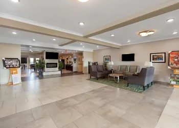 Best Western Plus Fort Saskatchewan Inn & Suites hotel thumbnail 4