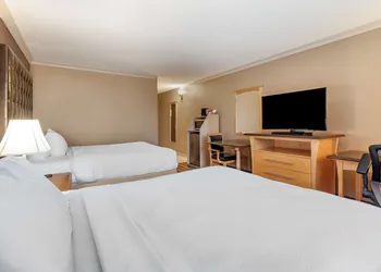 Best Western Marquis Inn & Suites hotel thumbnail 5