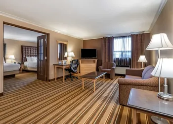 Best Western Marquis Inn & Suites hotel thumbnail 7
