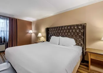 Best Western Marquis Inn & Suites hotel thumbnail 8