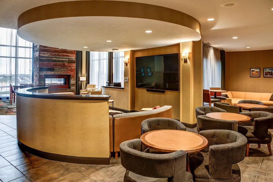 DoubleTree by Hilton West Fargo Sanford Medical Center Area hotel detail image 6