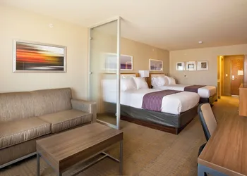 Holiday Inn Express & Suites Hot Springs by IHG hotel thumbnail 7