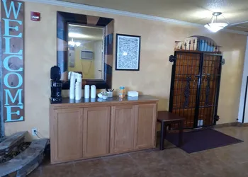 Roseau Motel hotel thumbnail 2