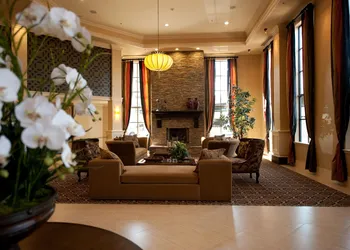 Grand Hotel at Bridgeport hotel thumbnail 3