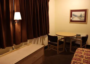 Tiki Lodge hotel thumbnail 4
