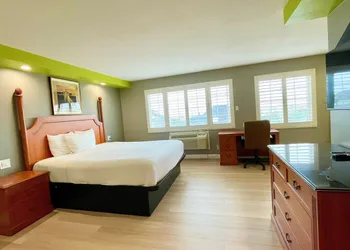 The SeaScape Inn hotel thumbnail 5