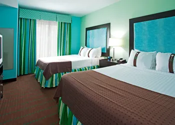 Holiday Inn & Suites Ocala Conference Center by IHG hotel thumbnail 3