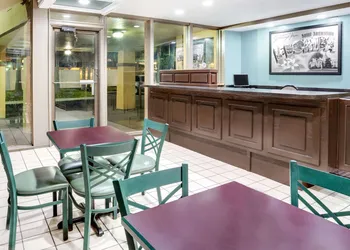 Super 8 by Wyndham St. Augustine hotel thumbnail 2