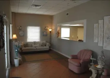Travelodge by Wyndham Venice hotel thumbnail 2