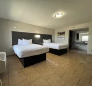 Travelodge by Wyndham Venice hotel detail image 5