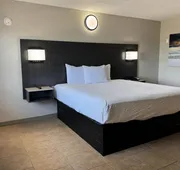 Travelodge by Wyndham Venice hotel detail image 7
