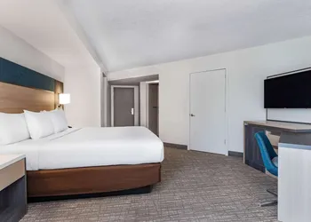 Holiday Inn Resort Kissimmee by the Parks by IHG hotel thumbnail 4