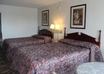 Tourway Inn hotel thumbnail 3