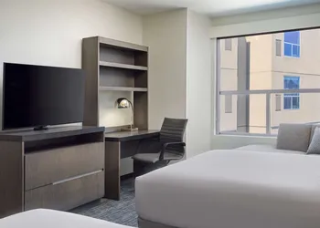 Hyatt House Atlanta Downtown hotel thumbnail 8