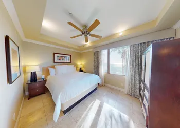 Dolphin Bay Resort & Spa hotel thumbnail 5