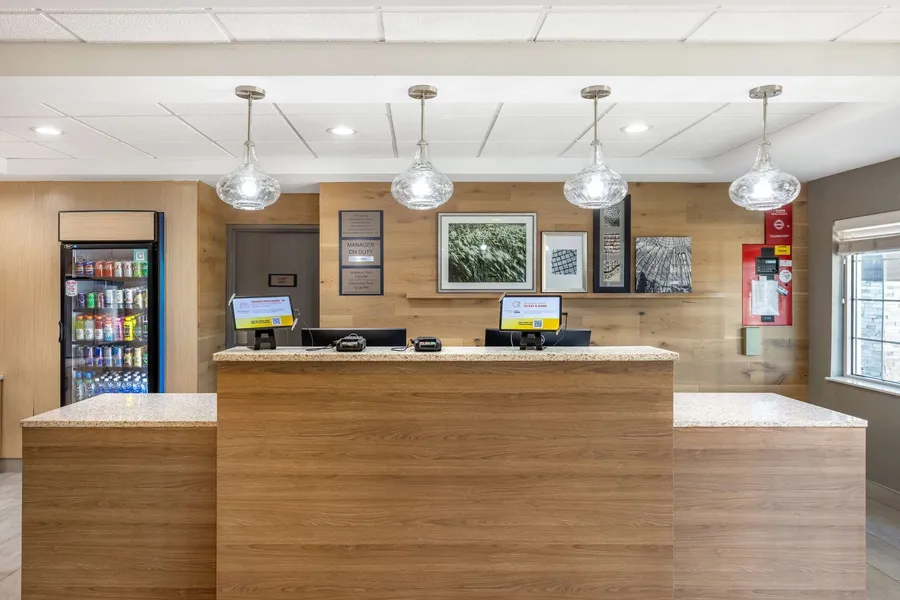Country inn & Suites by Radisson, Bolingbrook- Romeoville, I-55 hotel detail image 2