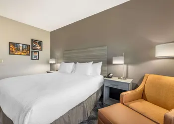 Country inn & Suites by Radisson, Bolingbrook- Romeoville, I-55 hotel thumbnail 8