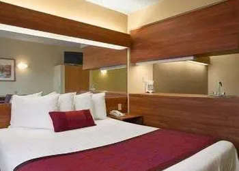 Days Inn & Suites by Wyndham Lafayette IN hotel thumbnail 7